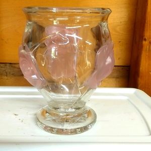 *Vase Teleflora French Art Glass Frosted 3D Pink Roses Vintage 1980s 6"H x 4.25”